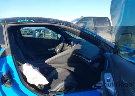 2021 Chevrolet Corvette Stingray Rwd 1Lt z USA, uszkodzony, nr VIN 1G1YA2D49M5112936